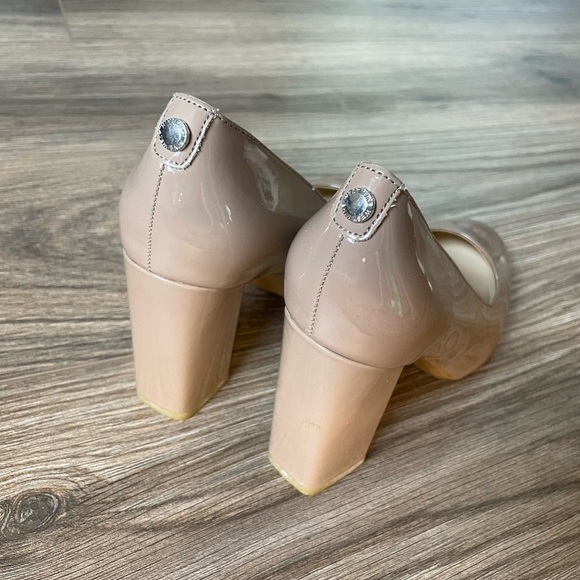 Nine West Nude Patent Leather Pumps | 6M Excellent Condition! - Picture 6 of 7